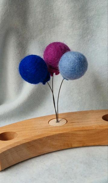 Feest ballon ballonnen steker past in Grimms jaarring  beschikbaar voor biedingen