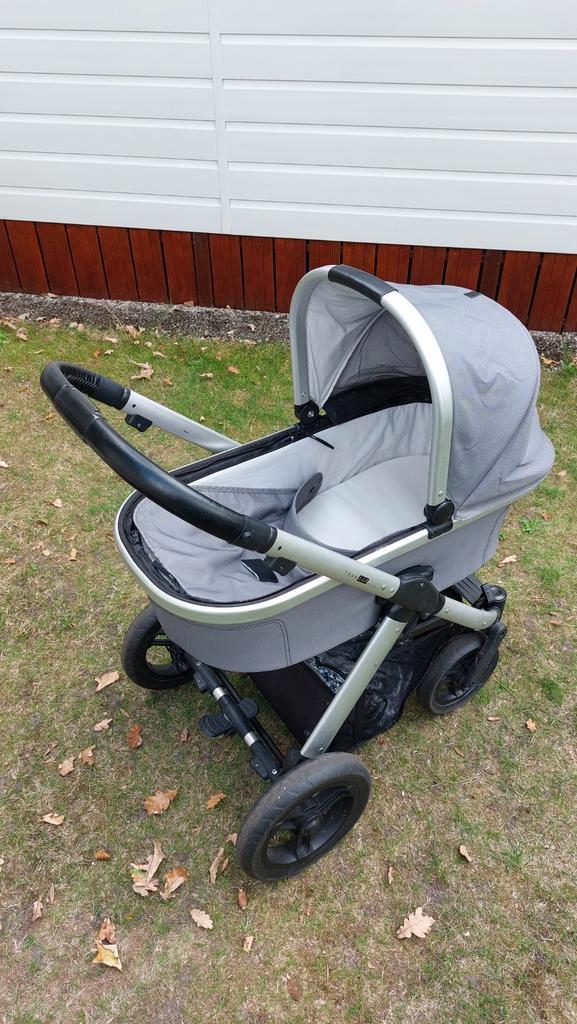 Mutsy Transit combiwagen - grijs en met accessoires, Kinderen en Baby's, Kinderwagens en Combinaties, Gebruikt, Combiwagen, Mutsy