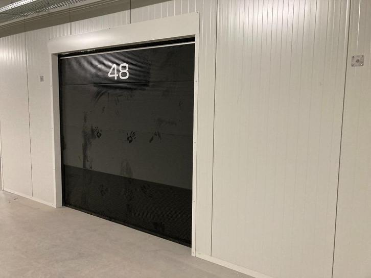 OPSLAGBOX ZWOLLE TE HUUR, Auto diversen, Autostallingen en Garages