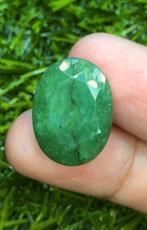 Natuurlijke Braziliaanse Smaragd 13.40ct, Sieraden, Tassen en Uiterlijk, Edelstenen, Ophalen of Verzenden, Nieuw