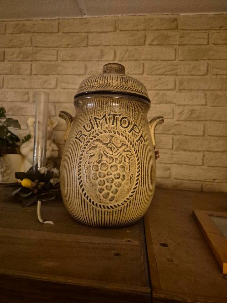 Vintage Rumtopf Pot met Deksel, Huis en Inrichting, Woonaccessoires | Schalen en Manden, Gebruikt, Schaal, Rond, Porselein of Keramiek