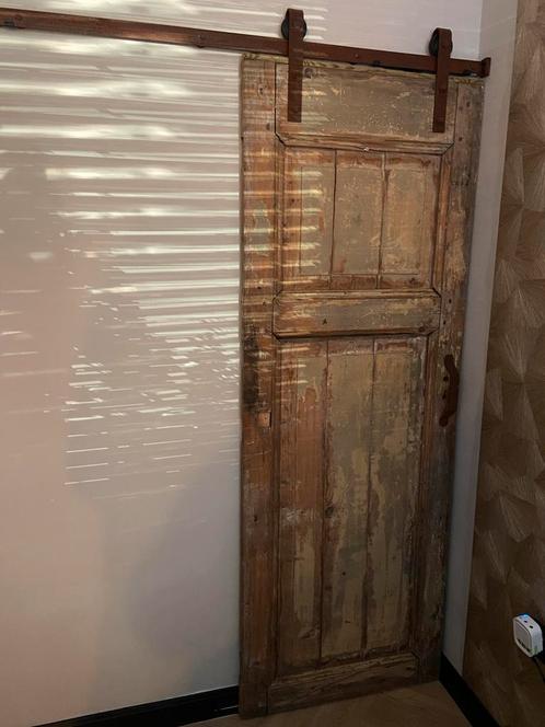 Schuifdeur met rails - Rustieke barndoor, Doe-het-zelf en Verbouw, Deuren en Horren, Gebruikt, Binnendeur, 200 tot 215 cm, Minder dan 80 cm