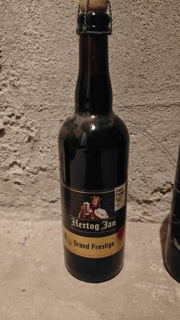 Hertog Jan Grand Prestige - Diverse Jaargangen, Verzamelen, Biermerken, Zo goed als nieuw, Overige typen, Hertog Jan, Ophalen of Verzenden