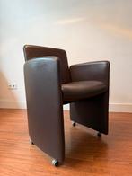 6 eetkamerstoelen - bruin, leer - op wieltjes, Huis en Inrichting, Stoelen, Ophalen, Bruin, Leer, Zo goed als nieuw