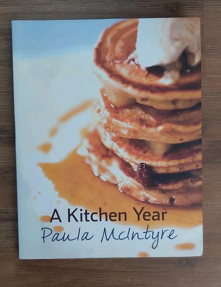 A Kitchen Year - Paula McIntyre - kookboek engelstalig, Boeken, Kookboeken, Zo goed als nieuw, Voorgerechten en Soepen, Hoofdgerechten