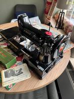 Singer Featherweight 22K, Antiek en Kunst, Antiek | Naaimachines, Ophalen of Verzenden