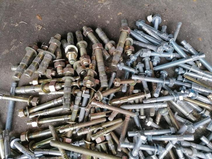 Gratis PostNL Keilbout ankerbout M6 M8 M10 M12 M14 M16 M18 ?, Doe-het-zelf en Verbouw, IJzerwaren en Bevestigingsmiddelen, Nieuw