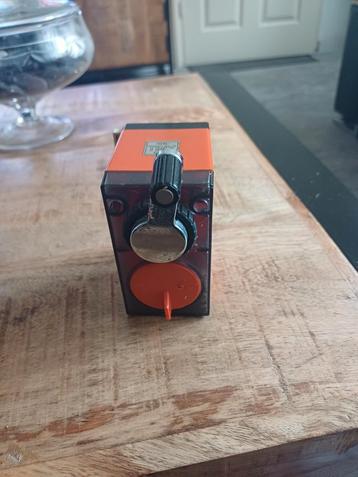 Retro tiny puntenslijper in goede staat  beschikbaar voor biedingen