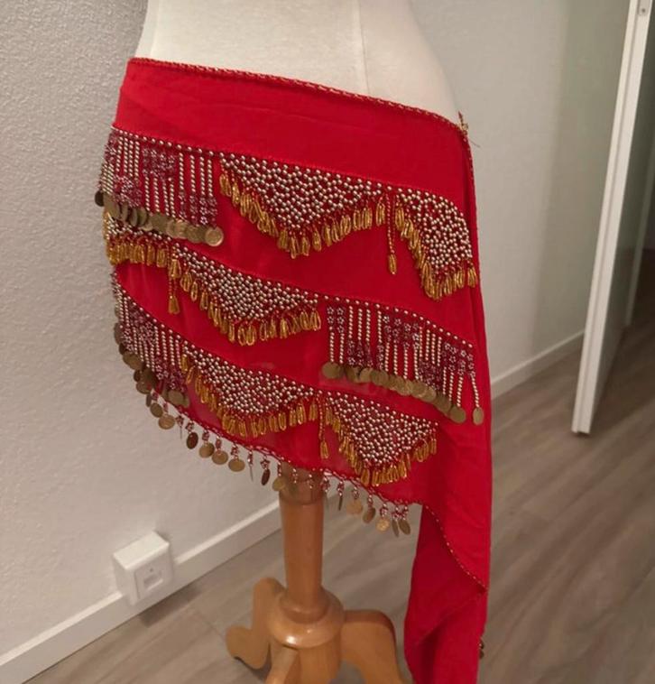 Bellydance belt, top en assesoires, Kleding | Dames, Overige Dameskleding, Zo goed als nieuw, Ophalen of Verzenden