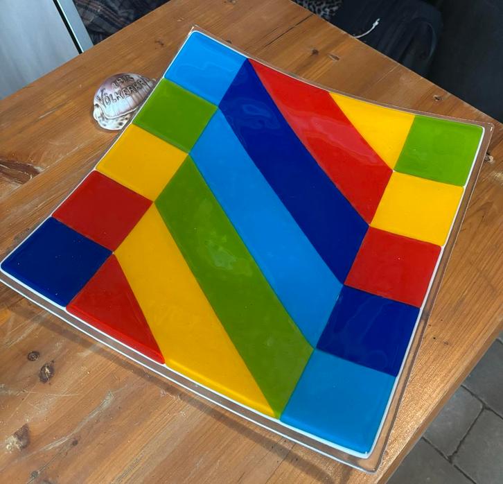 Kleurrijke Glazen Schaal - Handgemaakt Design, Antiek en Kunst, Antiek | Glas en Kristal, Ophalen of Verzenden