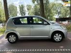 Daihatsu Sirion 2 1.3-16V Comfort AIRCO!APK!ZUINIG!KOOPJE!, Voorwielaandrijving, Metallic lak, Stof, Gebruikt