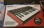 AKAI professional MPK mini, Muziek en Instrumenten, Midi-apparatuur, Ophalen, Zo goed als nieuw