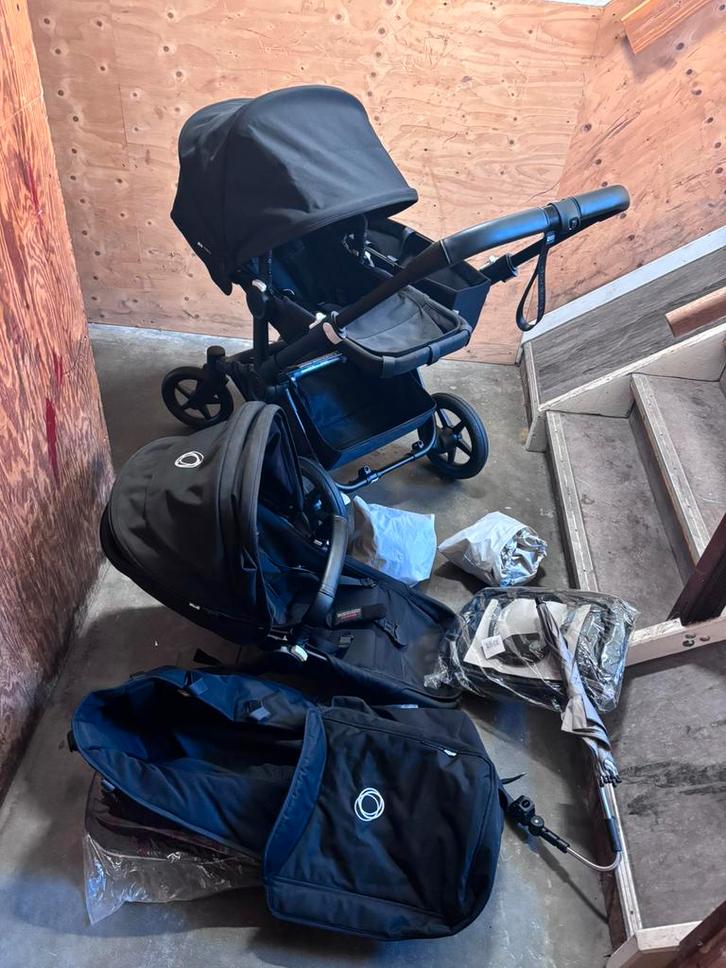 Bugaboo Donkey 5 Duo All Black compleet, Kinderen en Baby's, Kinderwagens en Combinaties, Zo goed als nieuw, Bugaboo, Ophalen