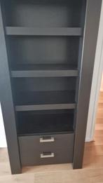 Zwaar massief eiken kast, Ophalen, 25 tot 50 cm