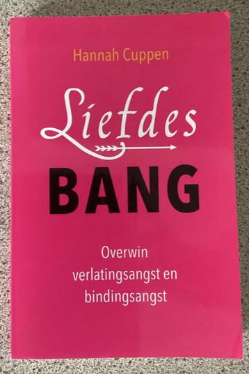 Liefdesbang - Hannah Cuppen beschikbaar voor biedingen