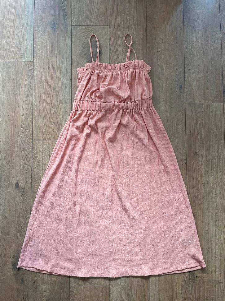 H&M leuke zalmroze midi jurk maat M, Kleding | Dames, Jurken, Maat 38/40 (M), Oranje, Onder de knie, Ophalen of Verzenden