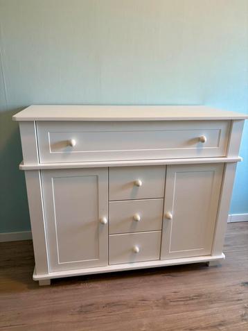 KOOPJE: Commode voor babykamer | Weg ermee! beschikbaar voor biedingen