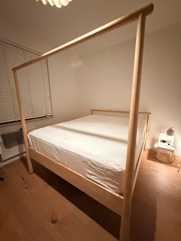 Bed Ikea beschikbaar voor biedingen