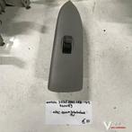 Mazda 323F 5drs 1.6 B 2002 Wagennr 2400169  Raamschakelaar, Auto-onderdelen, Gebruikt, -, -, Ophalen of Verzenden