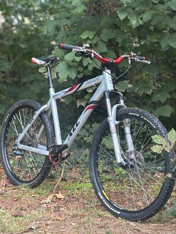 Giant XTC4 Mountainbike – RockShox, Shimano Deore LX, maat M beschikbaar voor biedingen