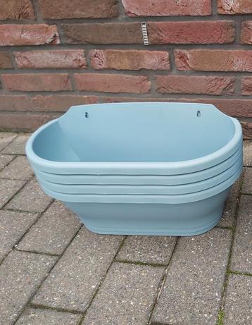 4 Elho bloembakken voor balkon of tuinhek (licht-blauw) beschikbaar voor biedingen