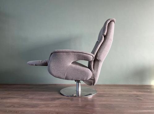Grijze moderne stoffen relax fauteuil / relax stoel XL, Huis en Inrichting, Fauteuils, Ophalen