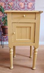 Brocante nachtkastje, Ophalen, Gebruikt, Minder dan 45 cm, 55 tot 70 cm