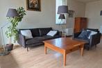 Leren bank met bijbehorende fauteuil, Huis en Inrichting, Ophalen, Zo goed als nieuw, Leer