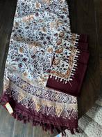 Batik tafelkleed, Huis en Inrichting, Tafelkleden, Ophalen of Verzenden, Nieuw, Rond