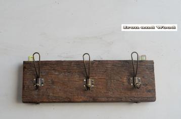 Oud eiken wagonplanken geborsteld kapstokje -3 haken 50 x 16 beschikbaar voor biedingen