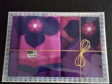 Placemats Nagel /servetten/vaasjes.2 Pers. Vintage Jaren 70. beschikbaar voor biedingen