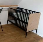 Kidsmill Vince Babybed Black/Oak 60x120 cm, Ophalen of Verzenden, Zo goed als nieuw, Ledikant