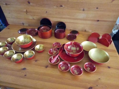 Origineel Schaaltjes oosters/Japans sets mooi bewerkt, Antiek en Kunst, Antiek | Keramiek en Aardewerk, Ophalen