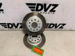 Remschijf achter van een Volkswagen Golf, Gebruikt, -, Volkswagen, -