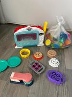 Play Doh oven + accessoires, Kinderen en Baby's, Speelgoed | Educatief en Creatief, Ophalen of Verzenden, Zo goed als nieuw