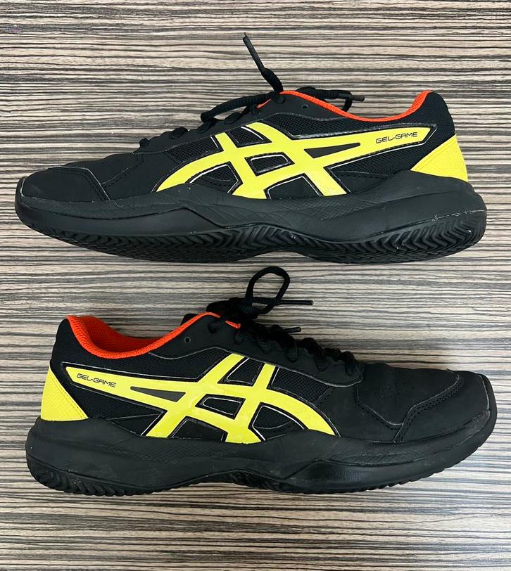 Asics Gel-Game tennisschoenen maat 38, Sport en Fitness, Tennis, Zo goed als nieuw, Schoenen, Ophalen of Verzenden