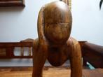 Strak vormgegeven houten beeld, 38 cm., Ophalen of Verzenden