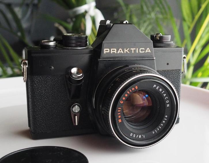 Praktica PLC 2 met Pentacon electric 50mm f1,8 M42, Audio, Tv en Foto, Fotocamera's Analoog, Gebruikt, Spiegelreflex, Overige Merken