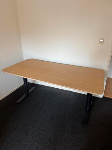 Zit-Sta Bureau 160x80cm beschikbaar voor biedingen