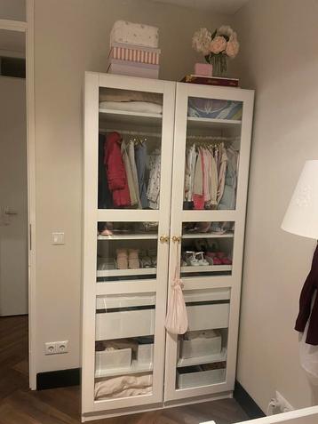 (kinder) Kast beschikbaar voor biedingen