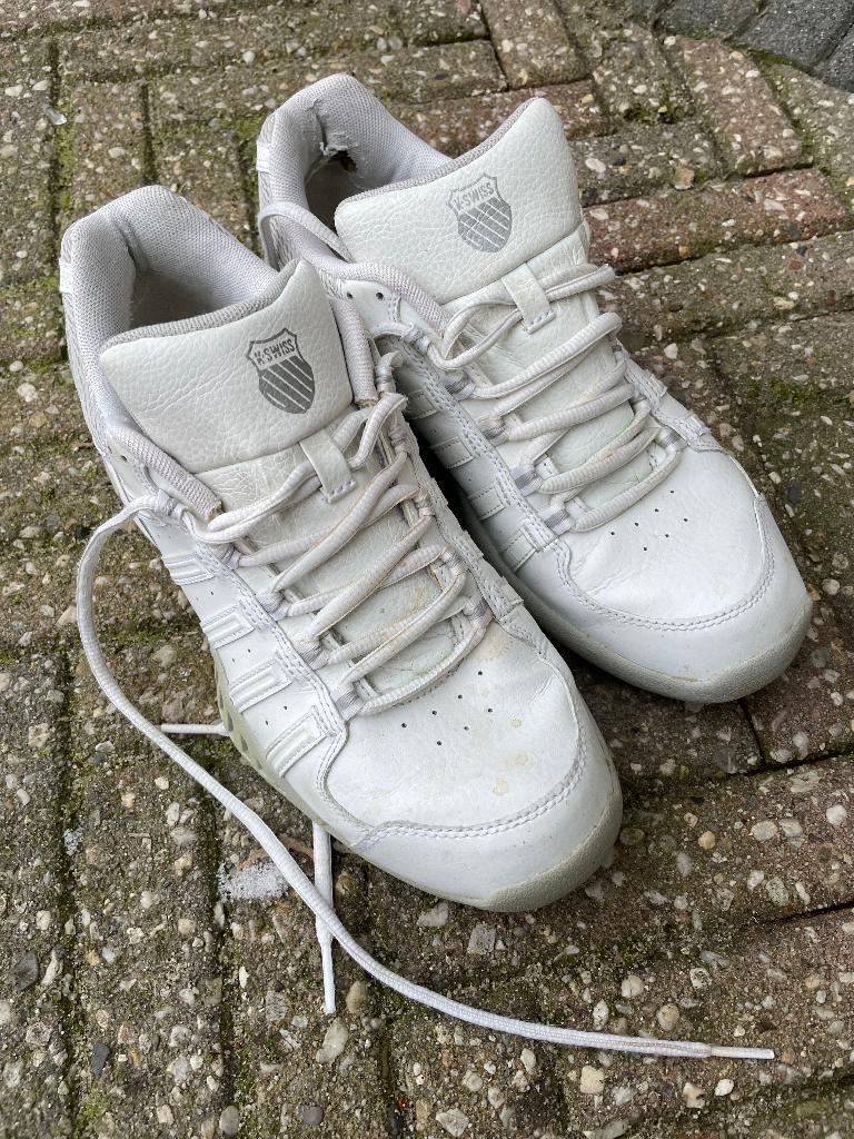K-Swiss Tennnisschoenen met gladde zool - dames - maat 41,5, Gebruikt, Schoenen, Ophalen of Verzenden, K-Swiss