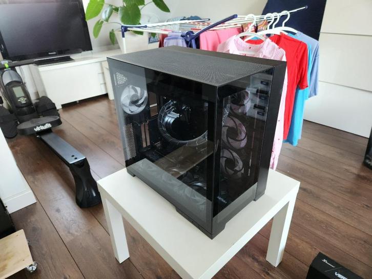 Lian Li O11 Dynamic EVO met Arctic AIO, fans en vertical gpu, Computers en Software, Computerbehuizingen, Zo goed als nieuw, Ophalen of Verzenden