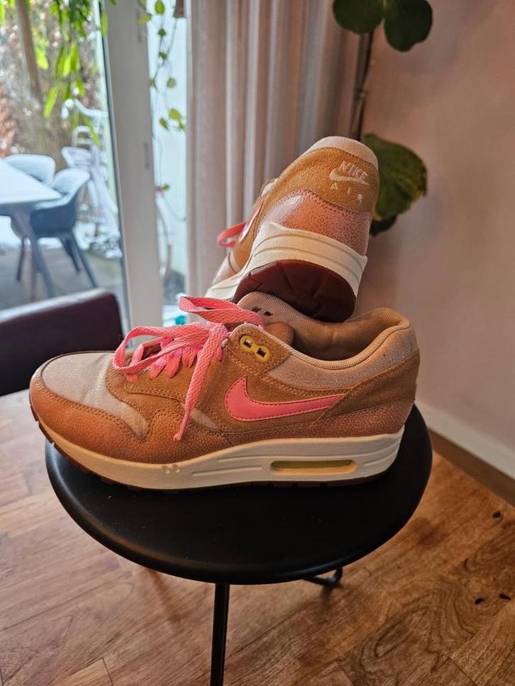 Nike Air Max 1 Dames Sneakers, Kleding | Dames, Schoenen, Gedragen, Sneakers of Gympen, Roze, Ophalen of Verzenden