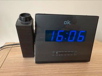Projectie wekkerradio beschikbaar voor biedingen