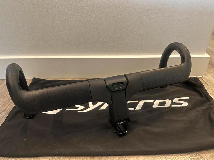 Syncros Creston 1.0 Aero Stuur - Carbon | 31.8 - zwart mat, Fietsen en Brommers, Fietsonderdelen, Zo goed als nieuw, Racefiets