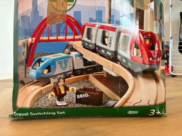  Houten Treinset met Brug - terrein en perron beschikbaar voor biedingen