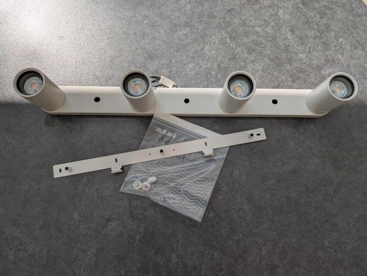 Ikea Nymane Plafondspot - 4 LED Spots, Huis en Inrichting, Lampen | Spots, Gebruikt, Plafondspot of Wandspot, Metaal of Aluminium