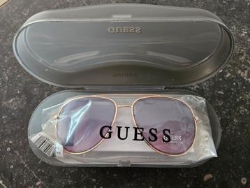 Guess dames zonnebril nieuw met brillenkoker  beschikbaar voor biedingen