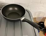 Handige kleine wok pan. Handig op de camping!, Caravans en Kamperen, Ophalen of Verzenden, Zo goed als nieuw