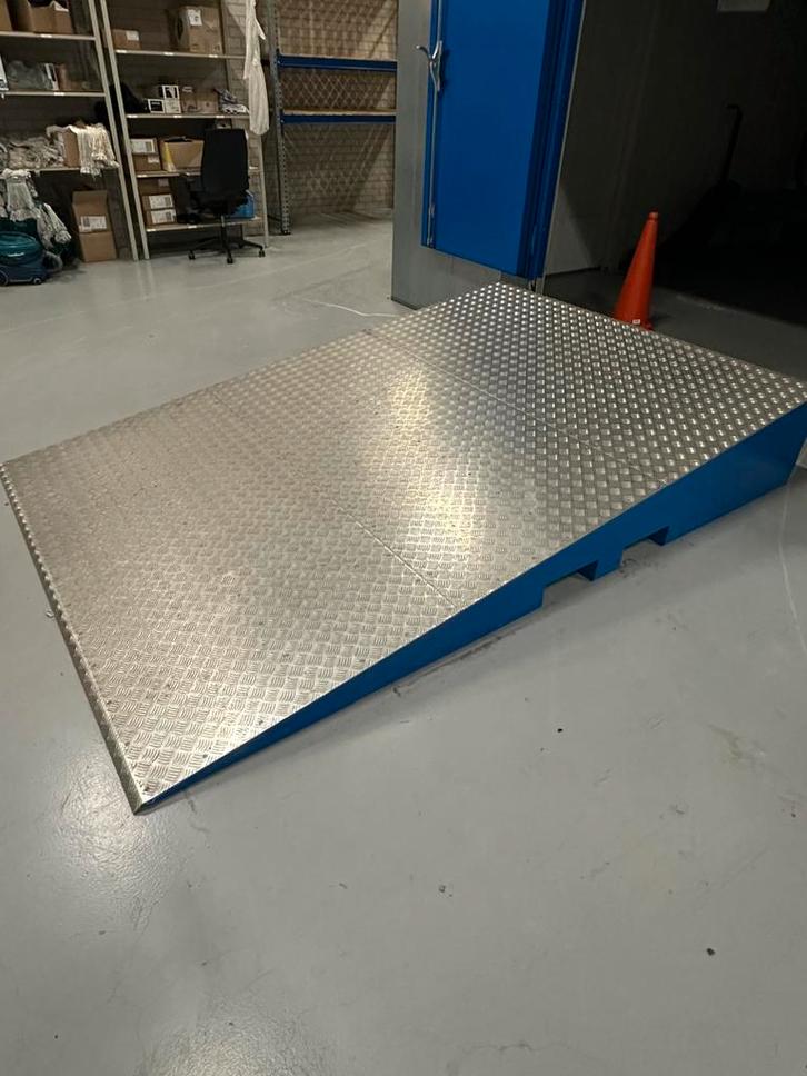 Oprijbeun, Auto diversen, Jumpstarters, Ophalen